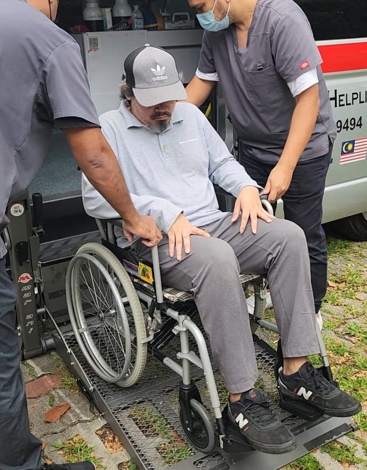 Ezra Healthcare caregiver assisting a patient